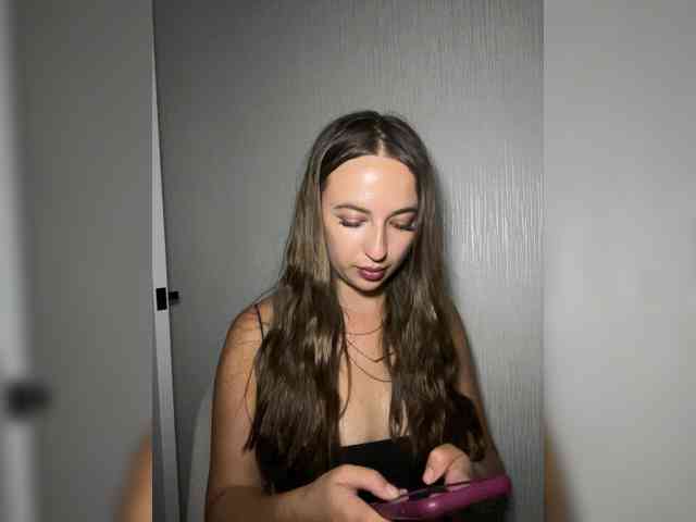 Alisaa-00 webcam