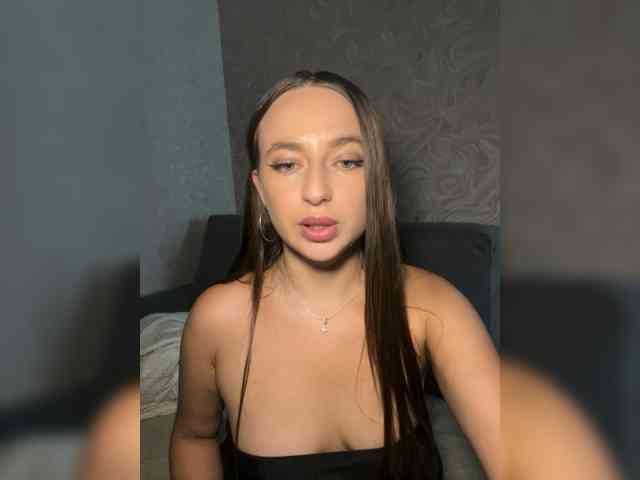 Alisaa-00