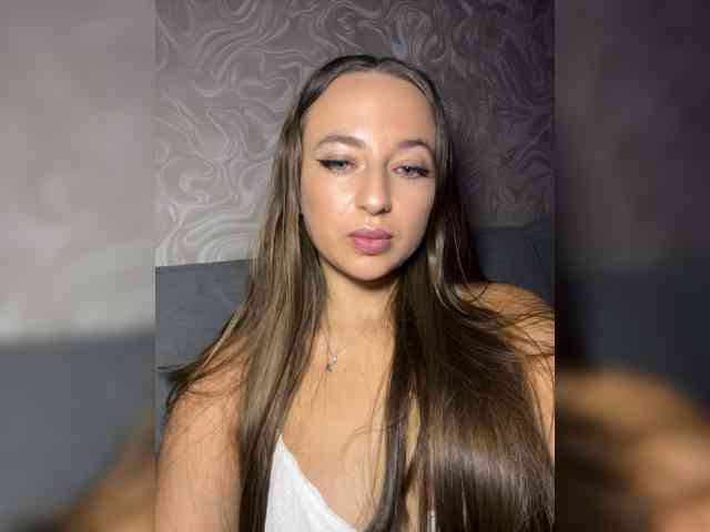 Alisaa-00 Alisaa-00