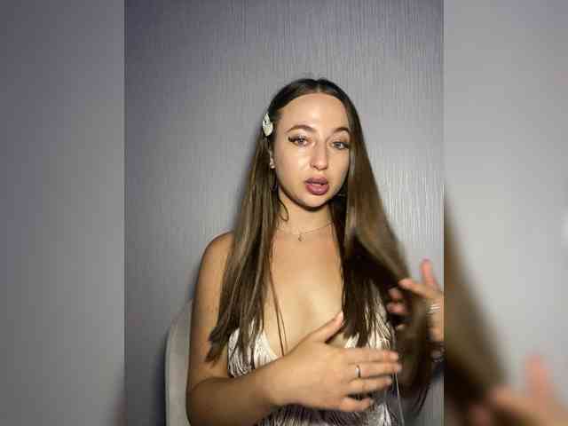 Alisaa-00 Alisaa-00