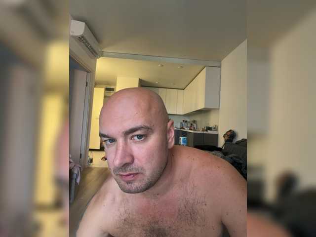 ALEXMILANA live cam on BongaCams