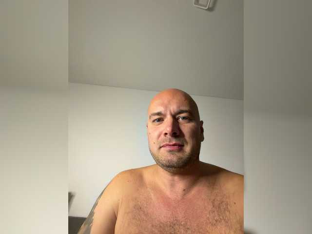 ALEXMILANA live cam on BongaCams