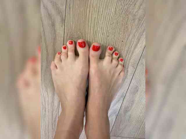 ALEXMILANA webcam