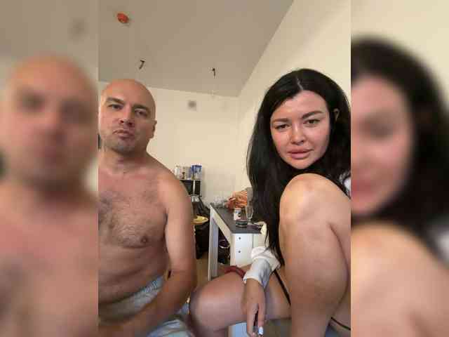 ALEXMILANA webcam