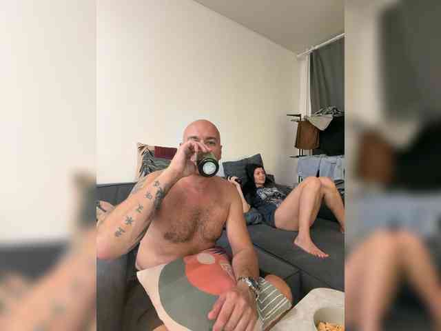 ALEXMILANA webcam