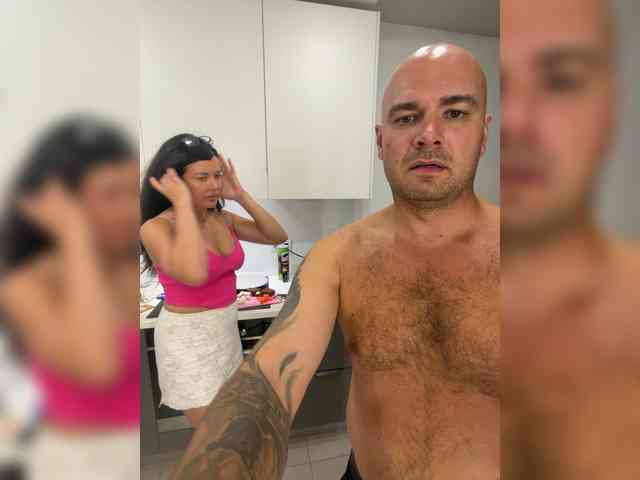 ALEXMILANA webcam