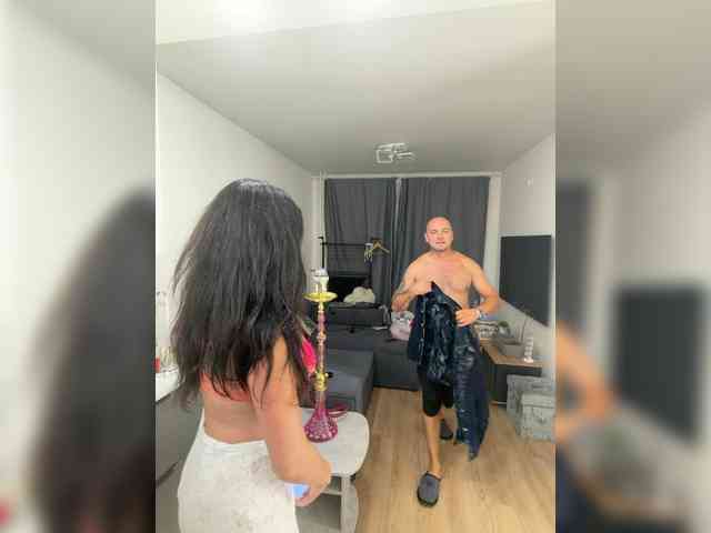 ALEXMILANA webcam