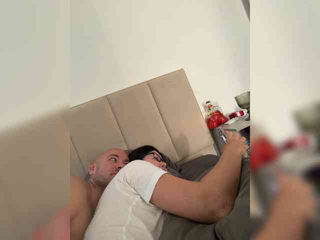 ALEXMILANA webcam