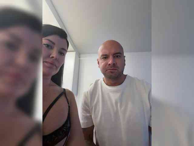 ALEXMILANA webcam