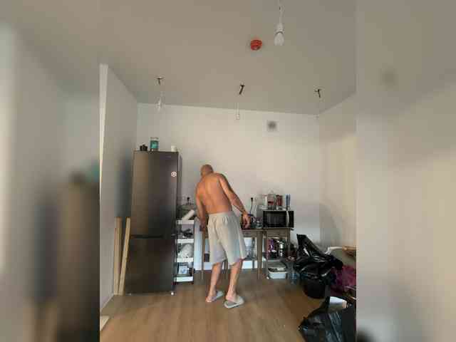ALEXMILANA webcam
