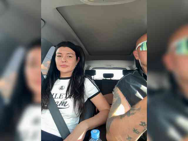 ALEXMILANA webcam
