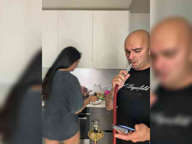 ALEXMILANA webcam