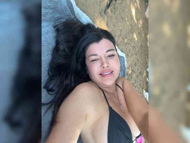 ALEXMILANA ALEXMILANA