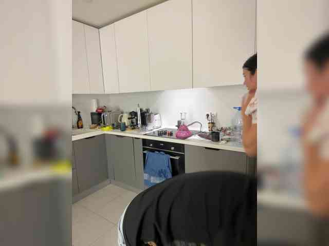 ALEXMILANA webcam