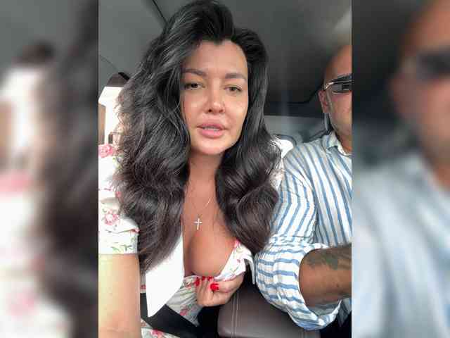 ALEXMILANA webcam