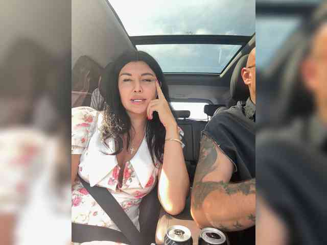 ALEXMILANA webcam