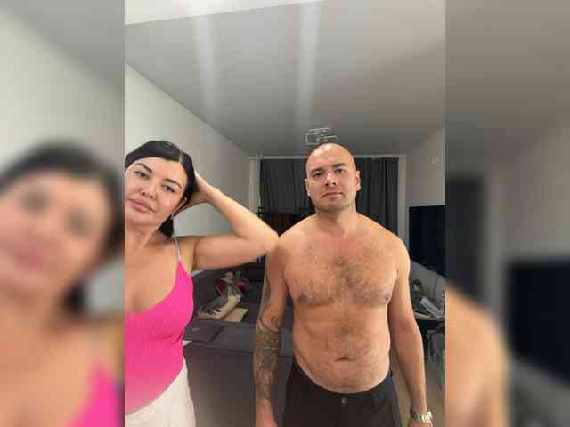 ALEXMILANA webcam