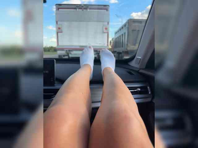 ALEXMILANA webcam