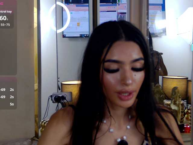 AishaSkye live cam on BongaCams