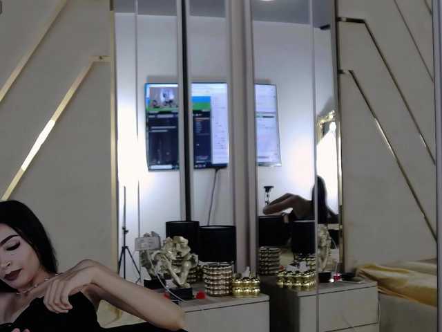 AishaSkye live cam on BongaCams