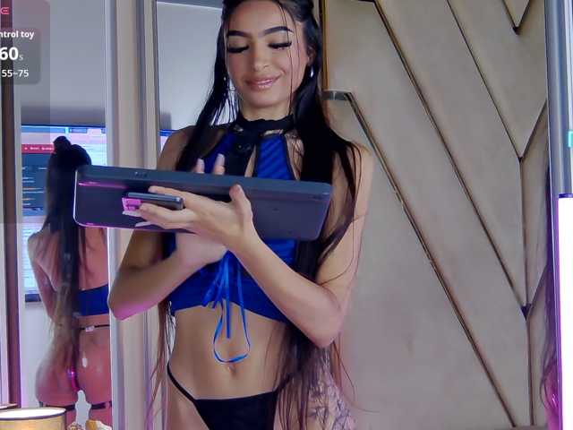 AishaSkye live cam on BongaCams