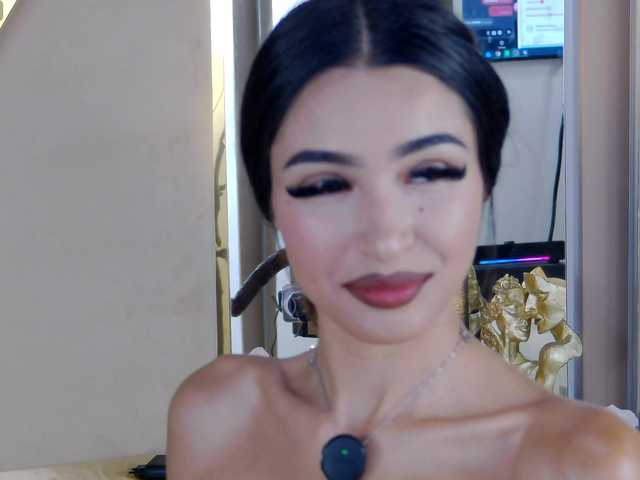 AishaSkye live cam on BongaCams