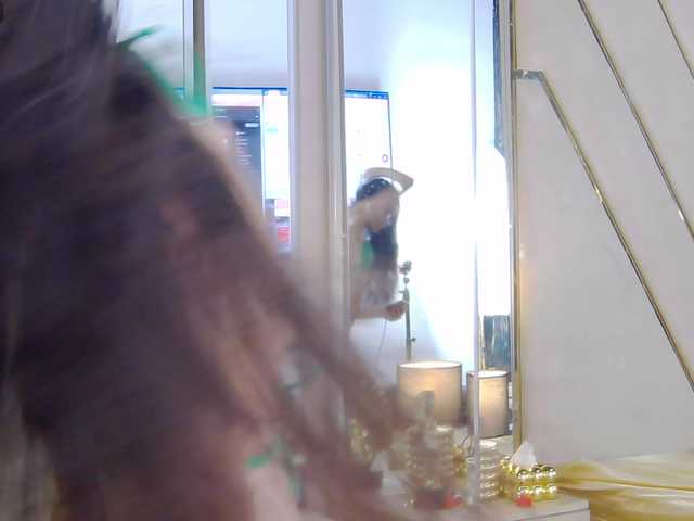 AishaSkye live cam on BongaCams