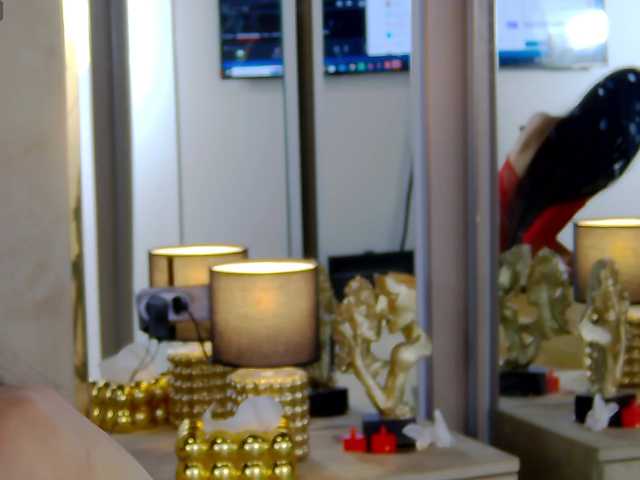 AishaSkye live cam on BongaCams