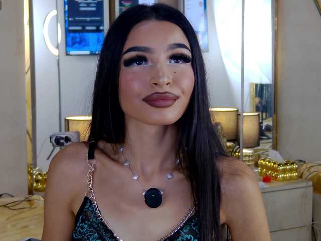 AishaSkye live cam on BongaCams