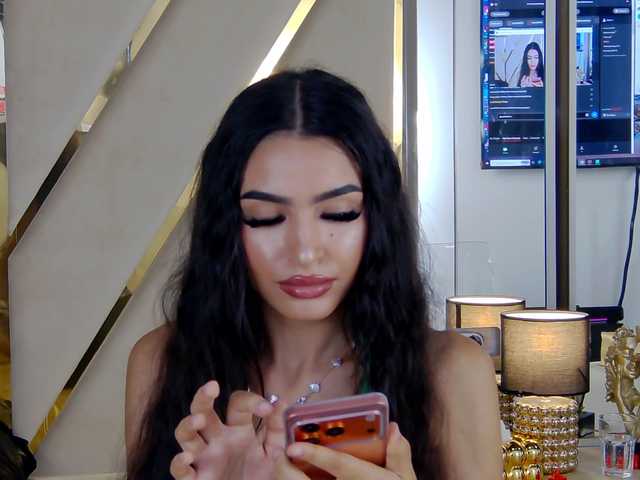AishaSkye live cam on BongaCams