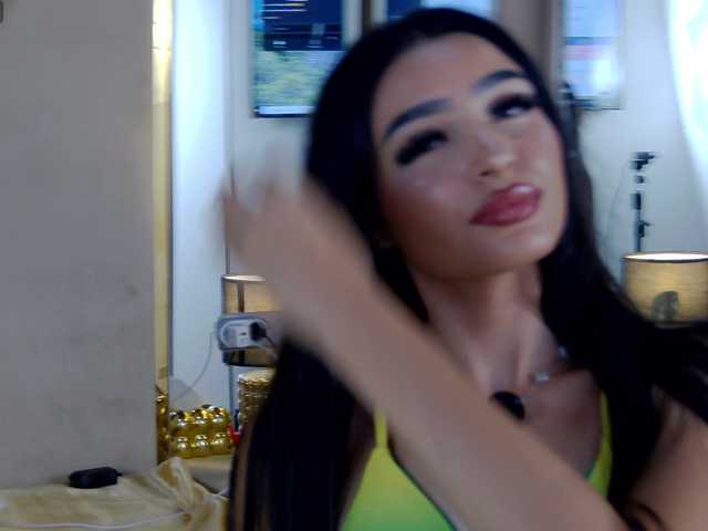 AishaSkye live cam on BongaCams