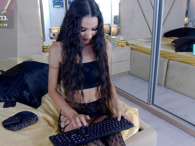 AishaSkye live cam on BongaCams