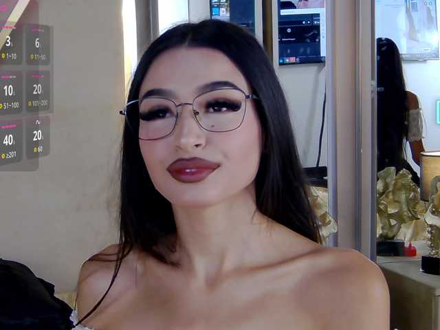 AishaSkye live cam on BongaCams