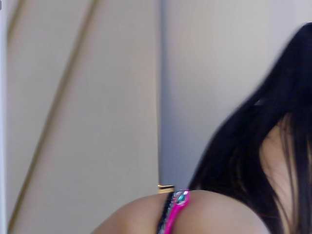 AishaSkye live cam on BongaCams