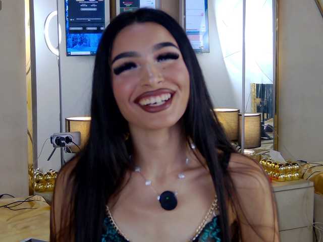 AishaSkye live cam on BongaCams