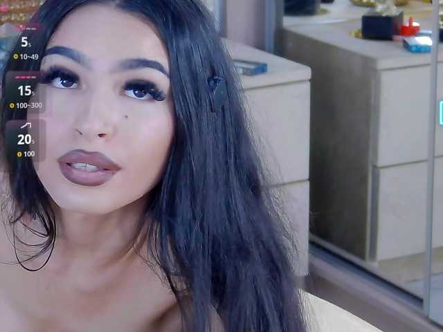 AishaSkye live cam on BongaCams