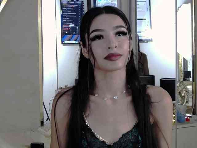 Modella: AishaSkye