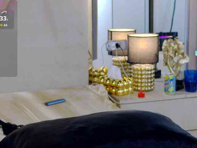 AishaSkye webcam