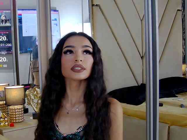 AishaSkye webcam