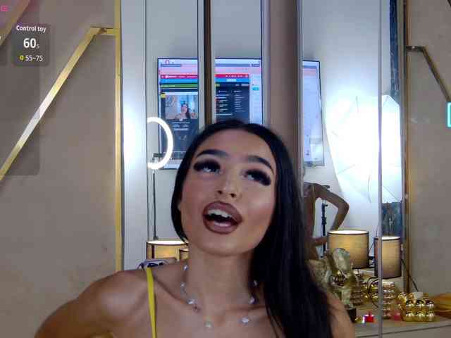 Modella: AishaSkye