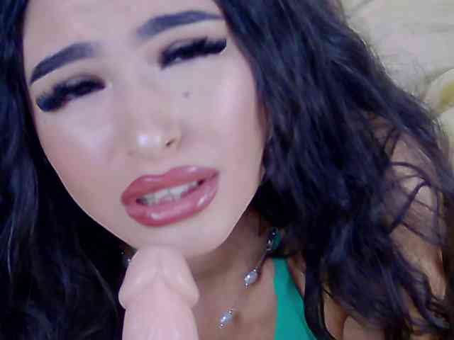 Modella: AishaSkye