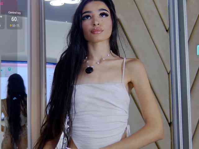 AishaSkye webcam