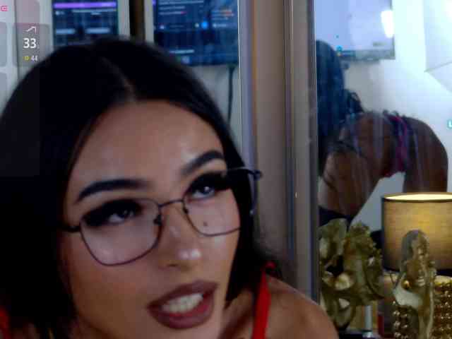 AishaSkye webcam