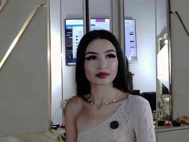 Modella: AishaSkye