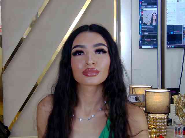 Modella: AishaSkye