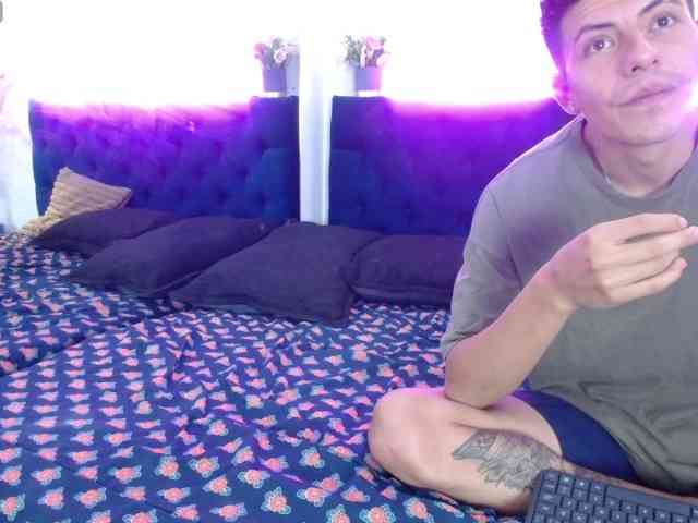 CelesteAndBlake webcam