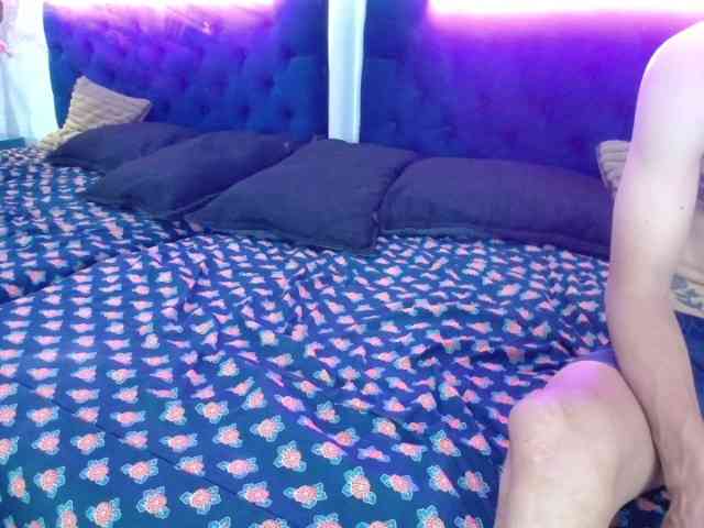 CelesteAndBlake webcam