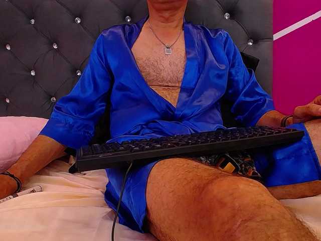 cesirry12 live webcam show