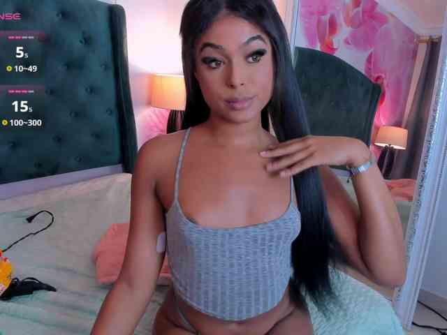 Antonella-Bernad... Live Webcam on BongaCams