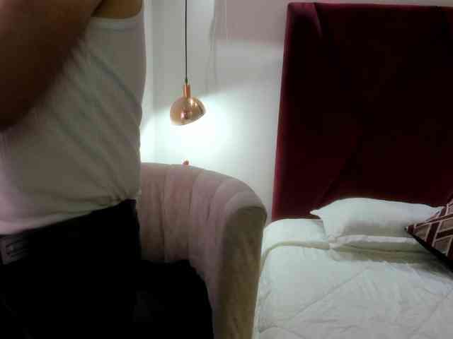 ThiagoSins Live Webcam on BongaCams
